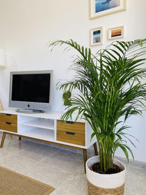 Alterhome Luminoso Estudio Con Piscina Y Maravillosas Vistas Torremolinos Exterior foto