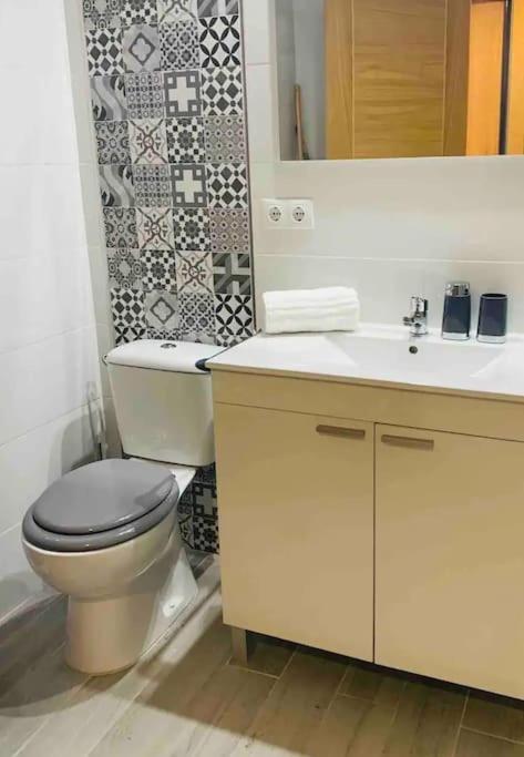 Alterhome Luminoso Estudio Con Piscina Y Maravillosas Vistas Torremolinos Exterior foto